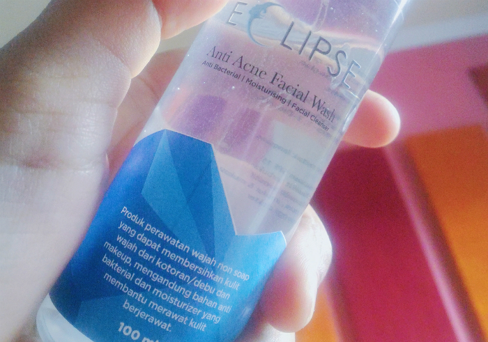 Review-eclipse-anti-acne-facial-wash-11