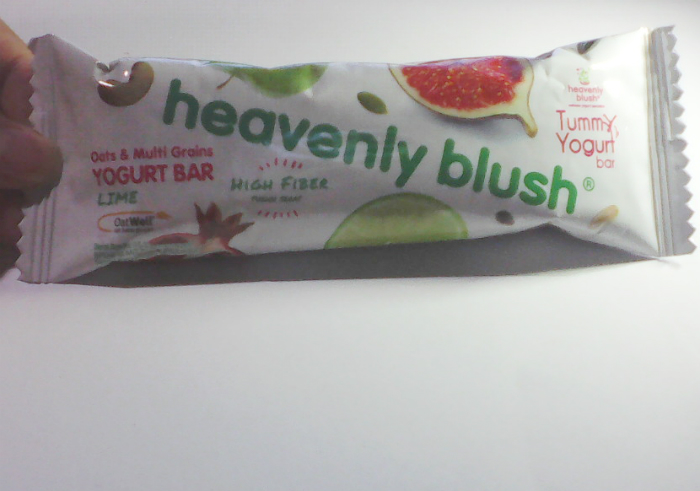 Review-heavenly-blush-yogurt-bar-13
