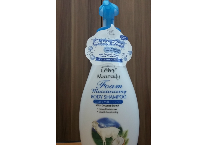 Review-leivy-naturally-foam-body-shampoo-goat-s-milk-11