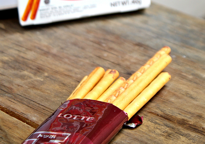 Review-lotte-toppo-chocolate-12