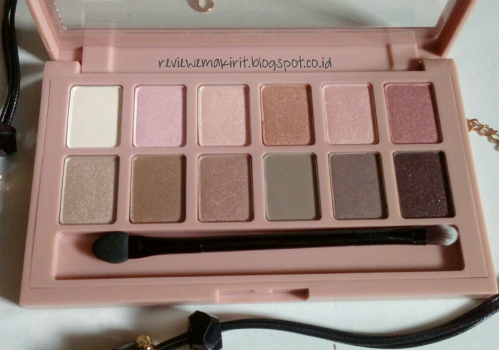 Review-maybelline-the-blushed-nudes-eyeshadow-palette-12
