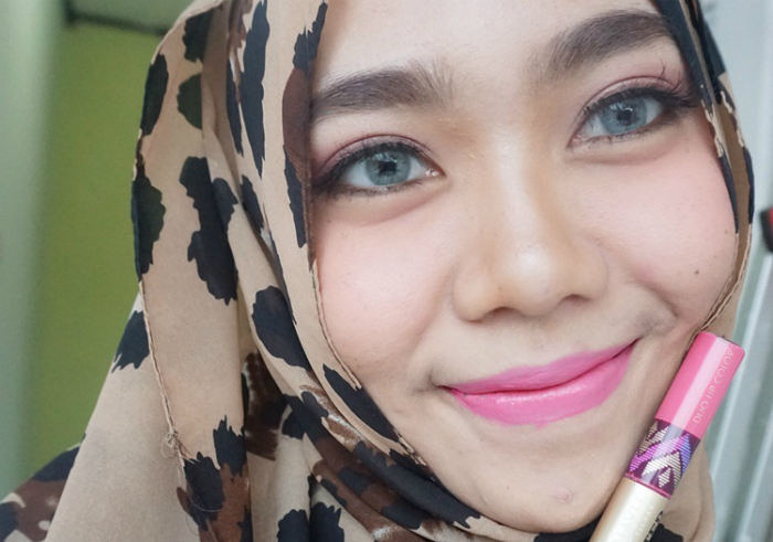 Review-sariayu-color-trend-2017-duo-lip-color-gl01-12