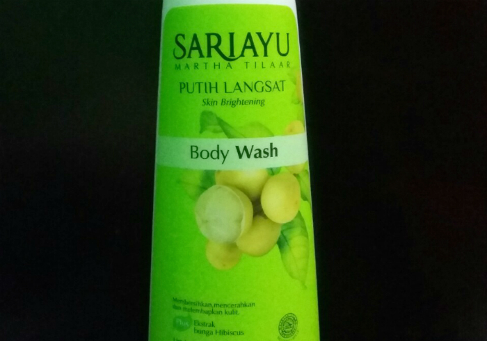 Review-sariayu-putih-langsat-body-wash-15