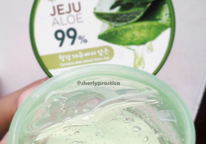 Review-the-face-shop-jeju-aloe-99-fresh-soothing-gel-20