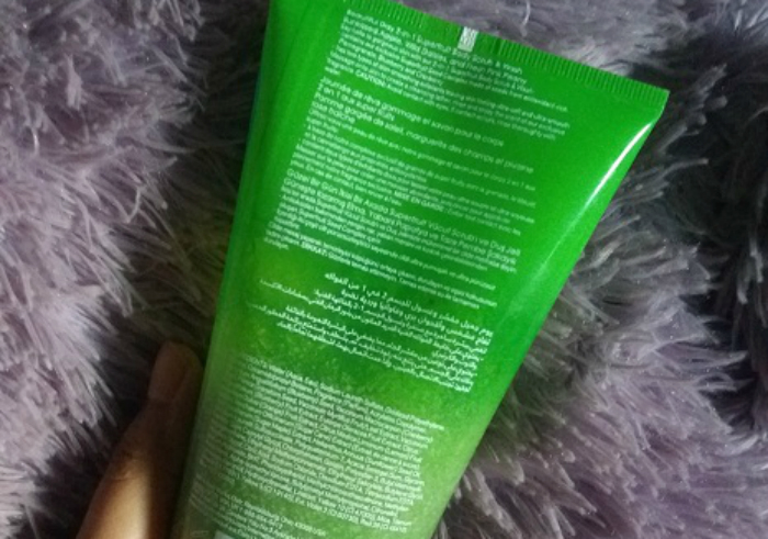 Review-bath-and-body-works-day-superfruit-body-scrub-wash-2-in-1-18
