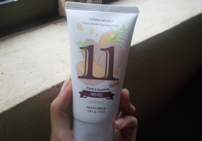 Review-etude-house-every-month-cleansing-foam-walnut-11
