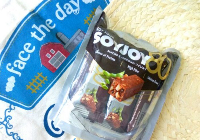 Review-snack-bar-soyjoy-almond-and-chocolate-13