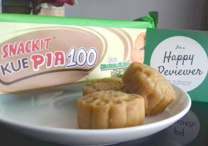 Review-snackit-kue-pia-100-kacang-hijau-11